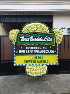 Papan Bunga Duka di Sindangagung