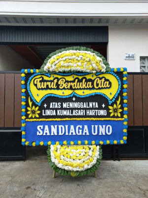 Papan Bunga Duka di Sindangagung